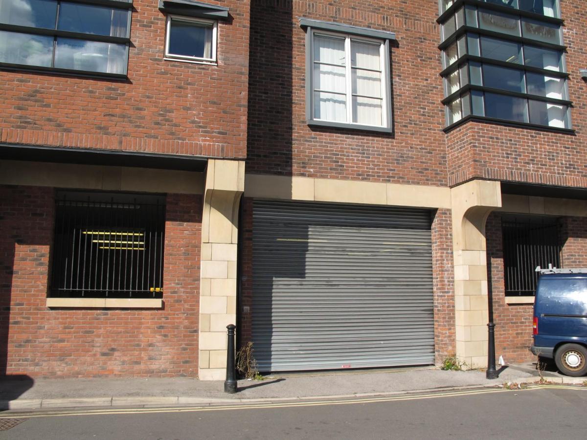 Churchill Two Bedroom Apartments With Free Parking And The Minster View York Kültér fotó
